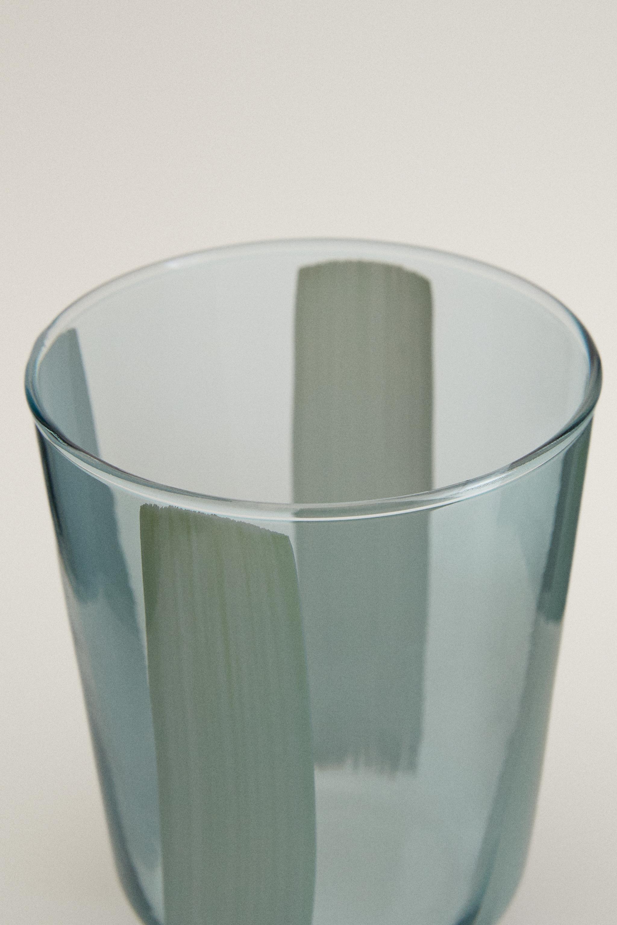 STRIPED GLASS TUMBLER